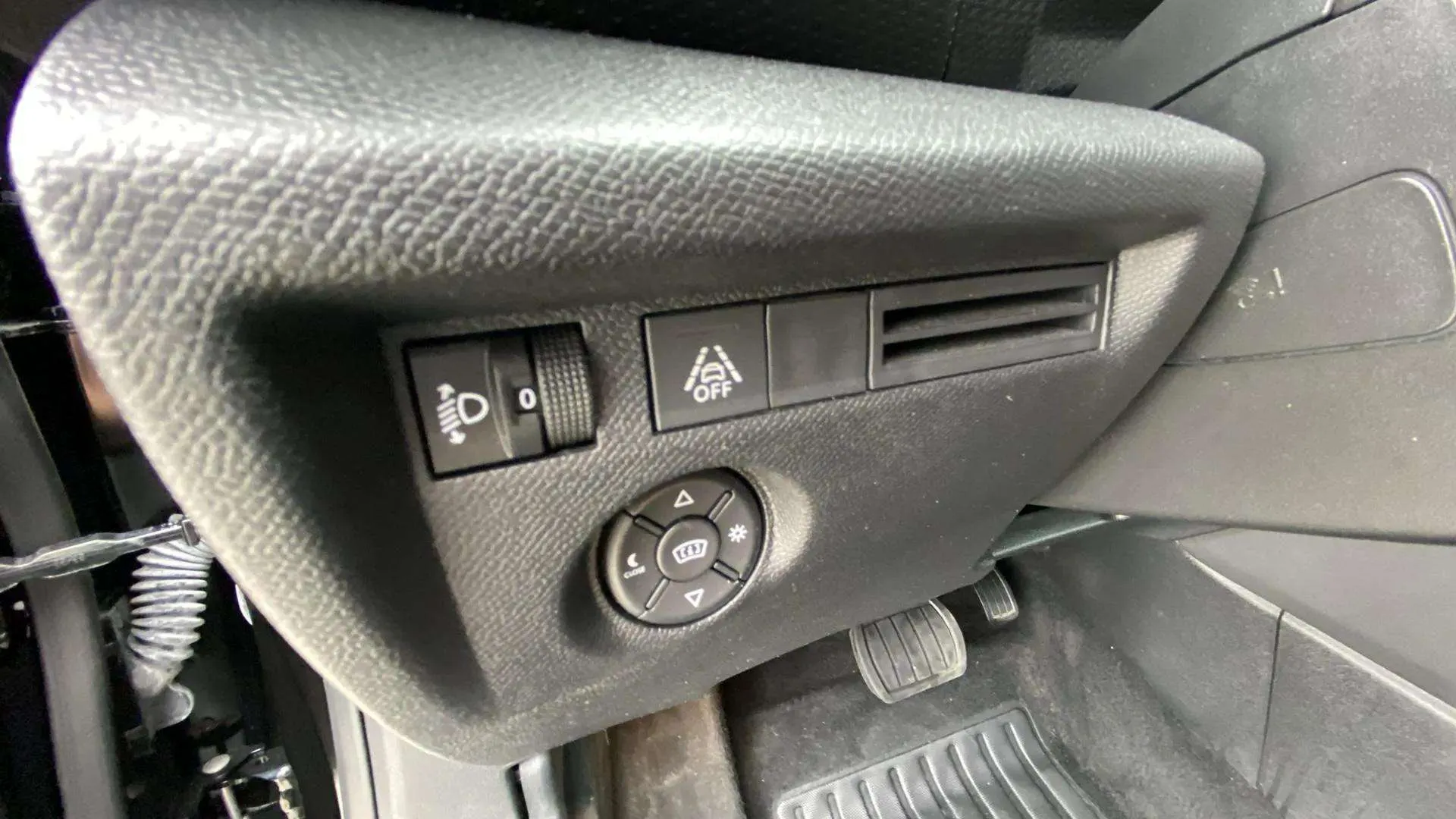 Citroën C4 BlueHDi 130 EAT8 Shine - foto 19