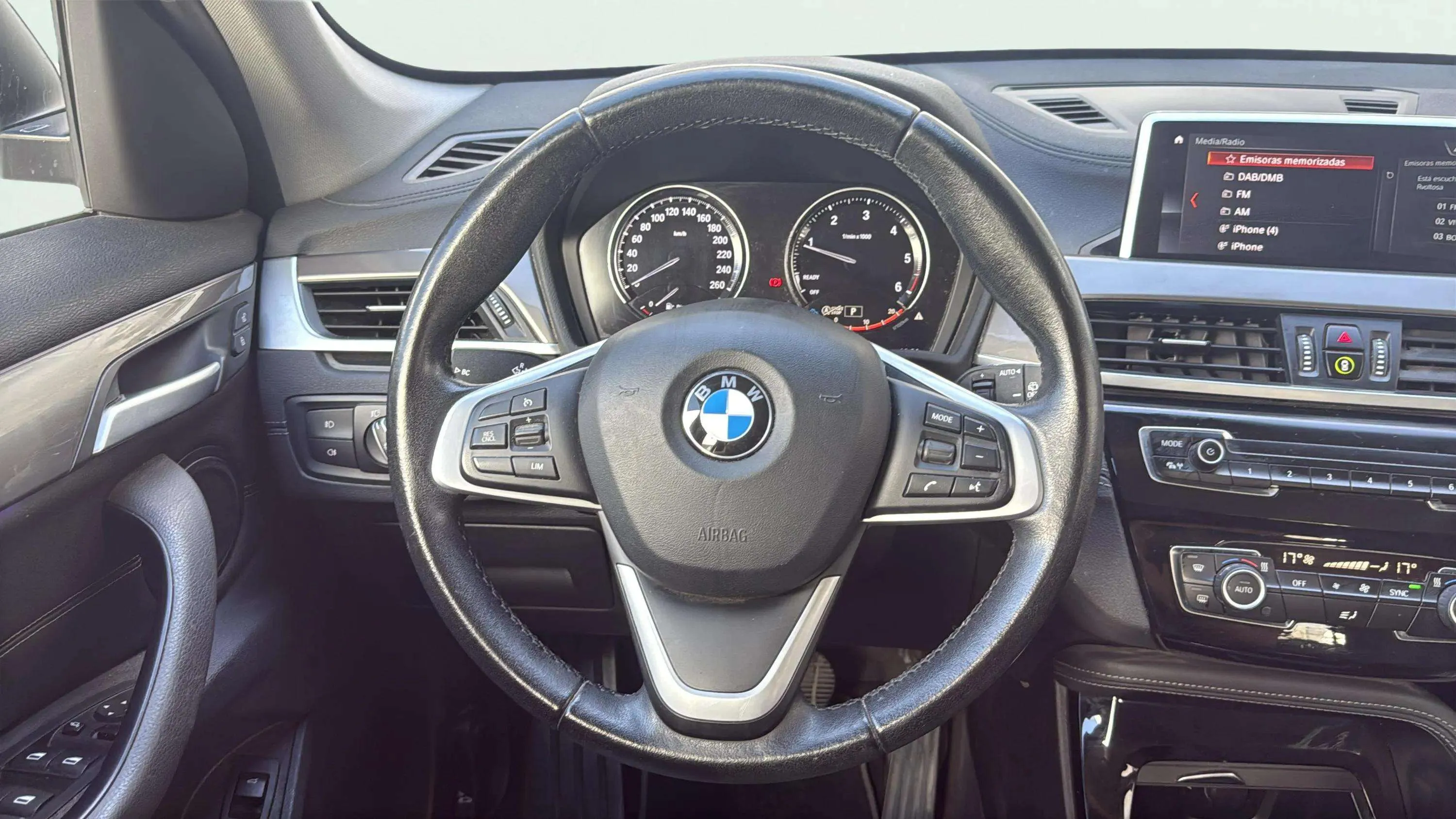 BMW X1 sDrive18d - foto 13