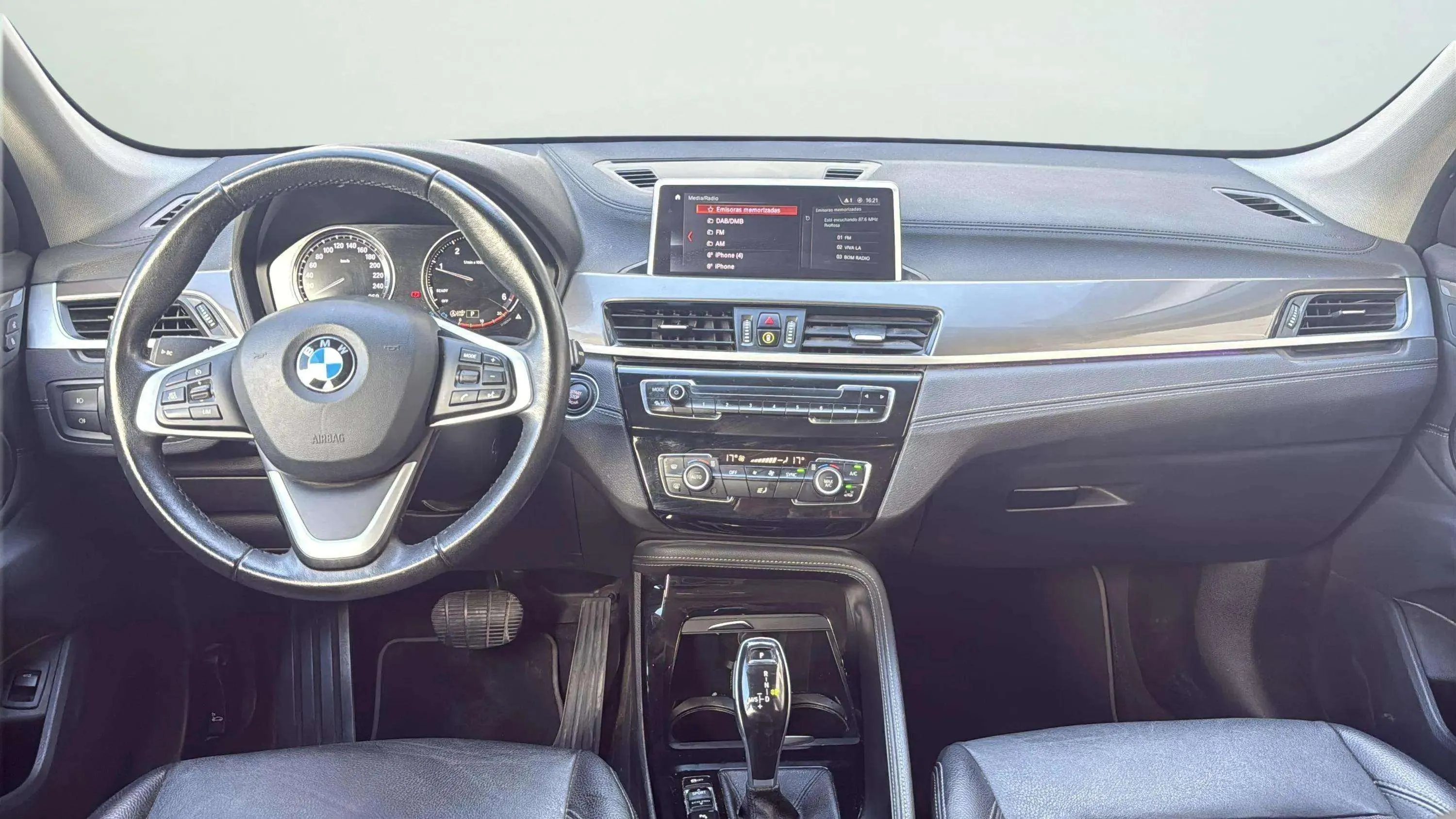BMW X1 sDrive18d - foto 12