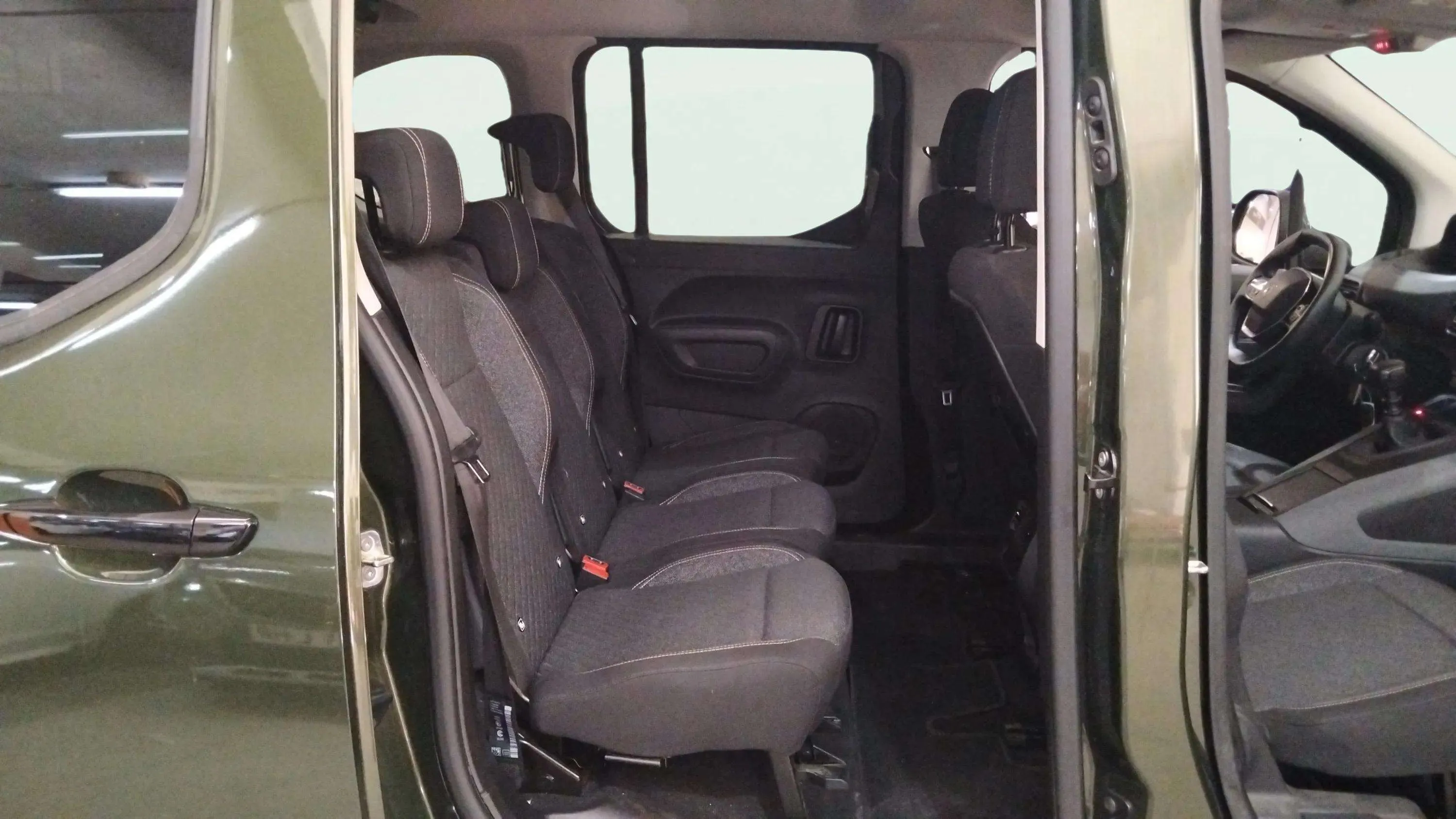 Peugeot Rifter Allure Business Long BlueHDi 100 - foto 12