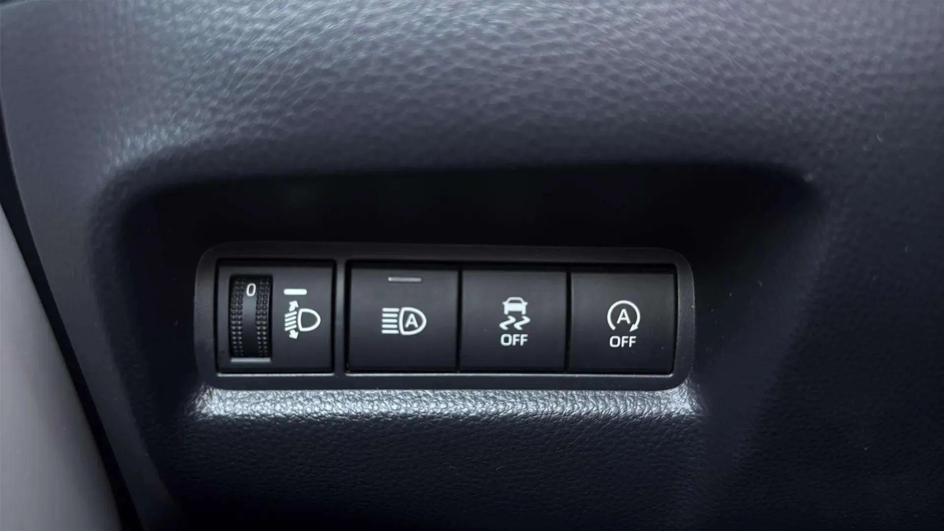 Toyota Aygo X 1.0 VVT-I Play - foto 17