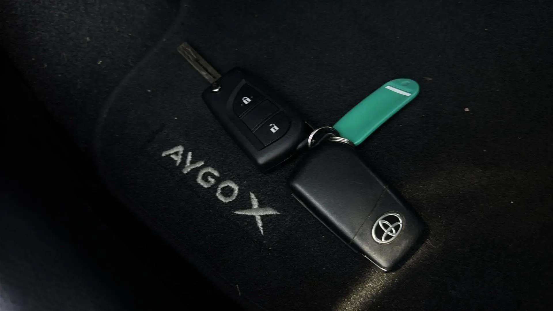 Toyota Aygo X 1.0 VVT-I Play - foto 25