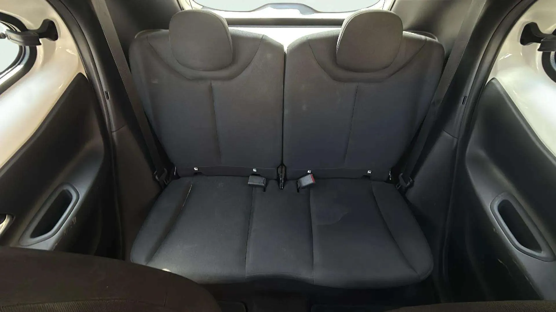 Toyota Aygo X 1.0 VVT-I Play - foto 20