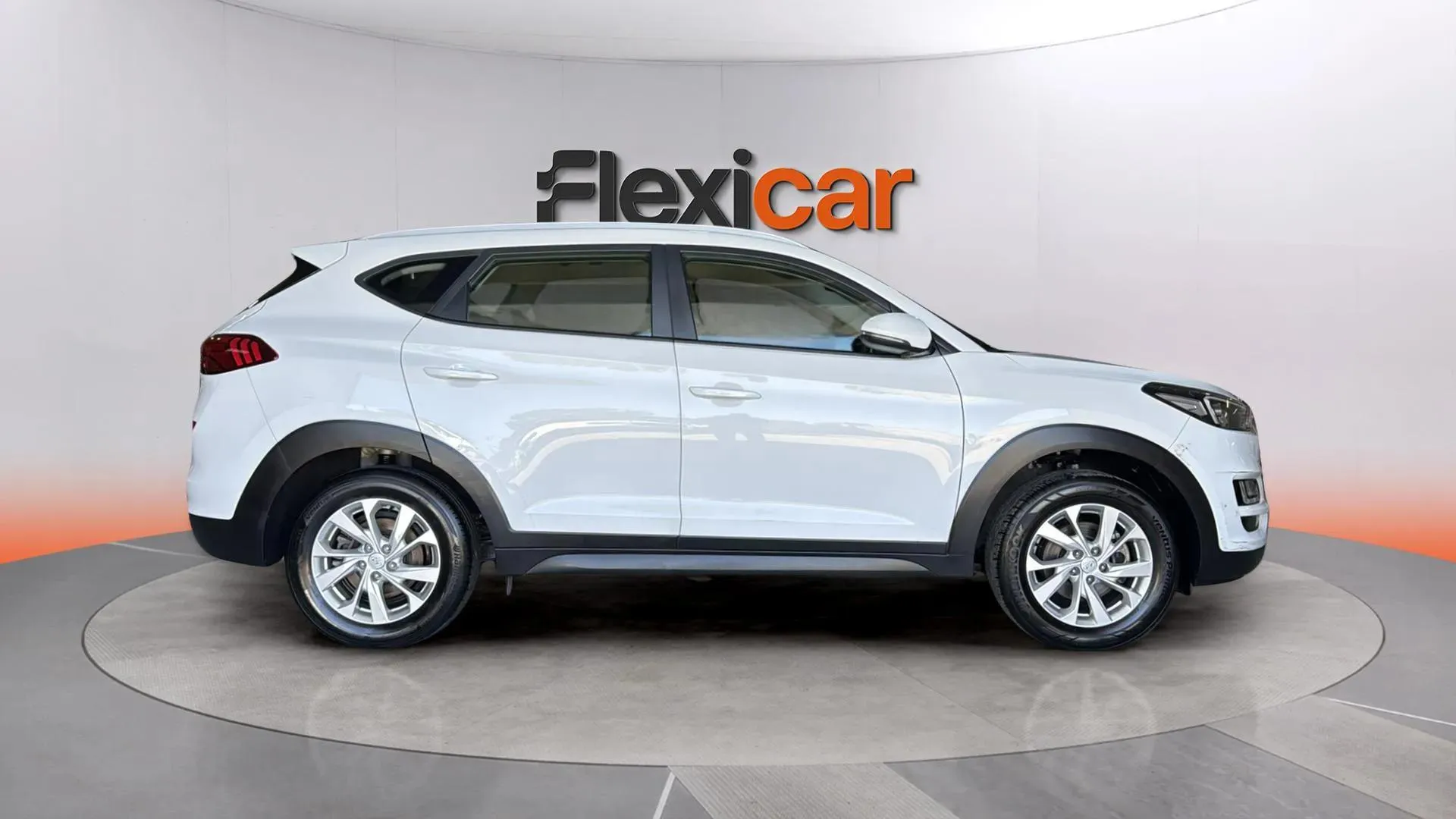 Hyundai Tucson 1.6 GDI Klass BE 4x2 - foto 3