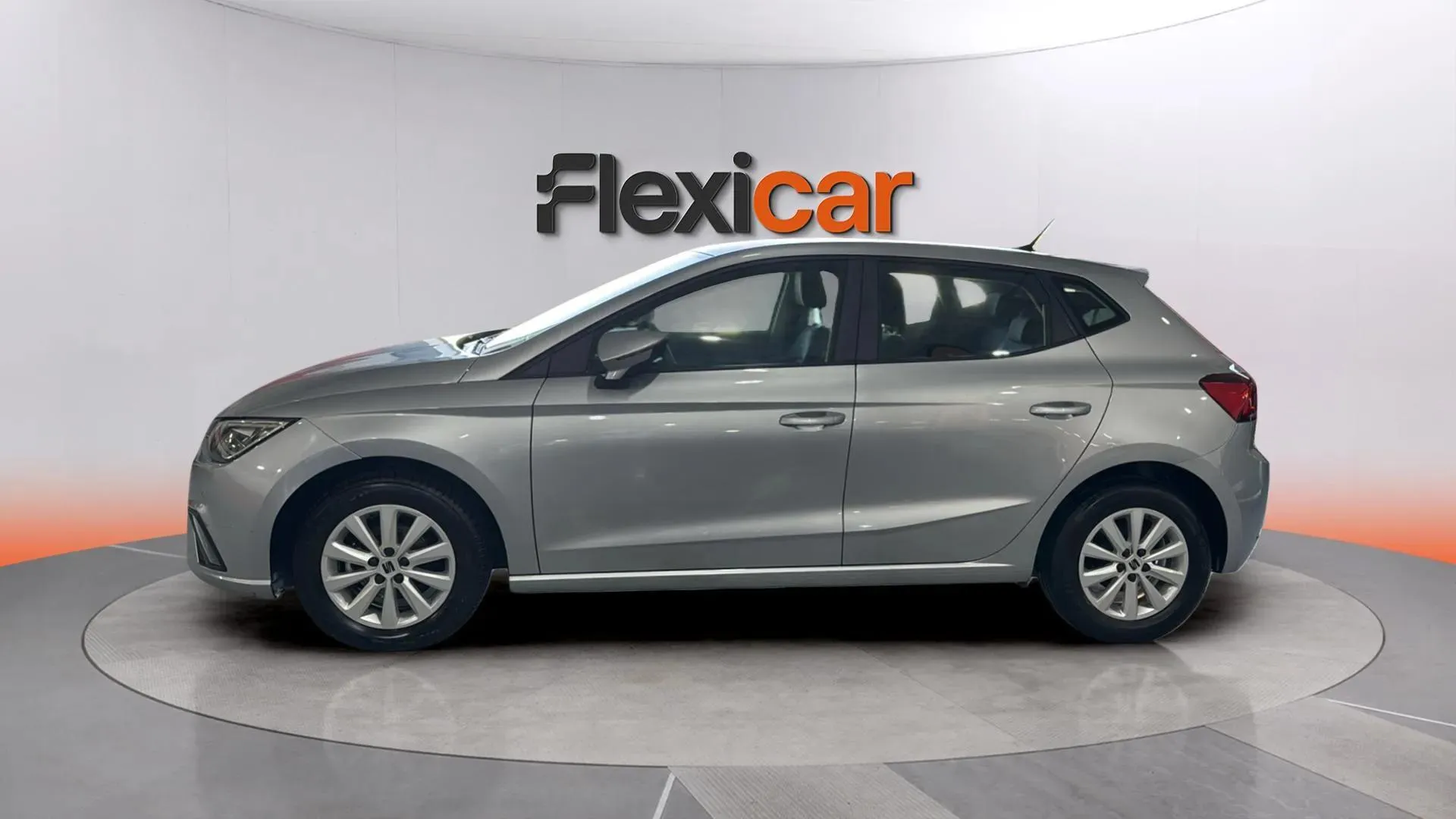 SEAT Ibiza 1.0 MPI Reference - foto 4
