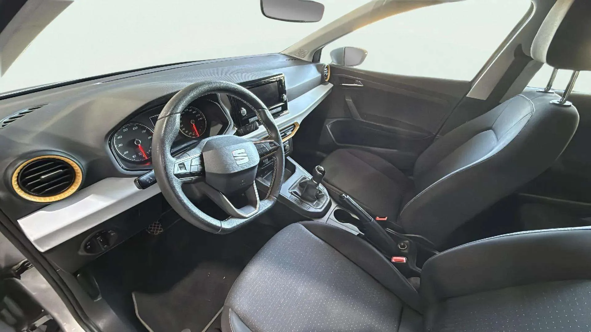 SEAT Ibiza 1.0 MPI Reference - foto 7