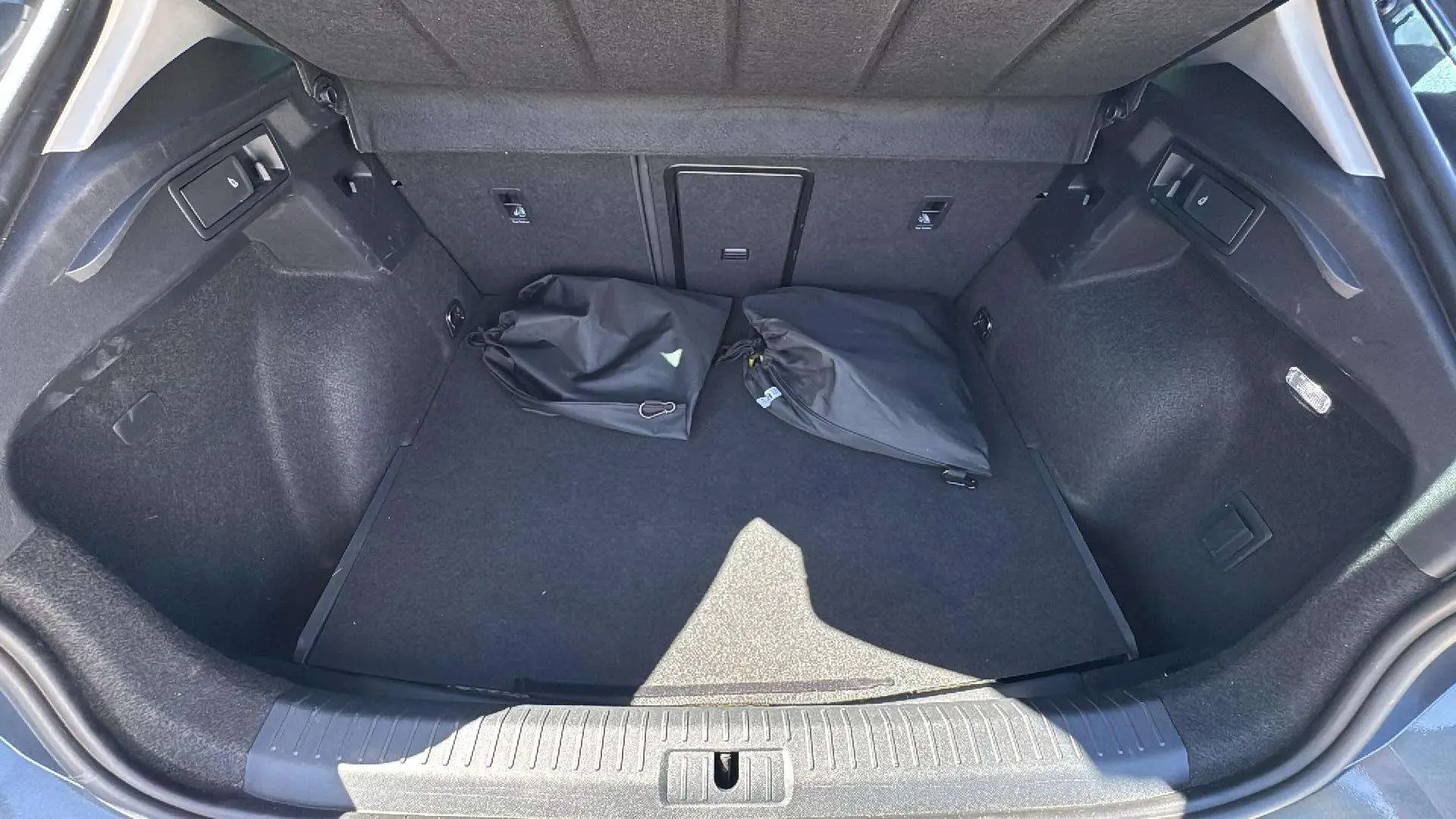 Cupra Formentor 1.4 e-Hybrid DSG - foto 14
