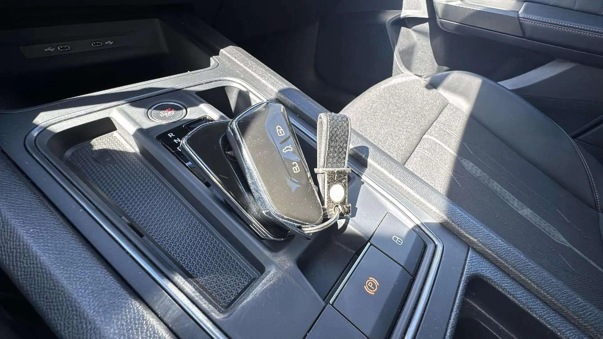 Cupra Formentor 1.4 e-Hybrid DSG - foto 18