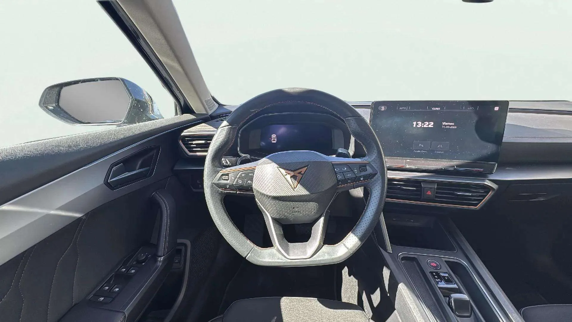 Cupra Formentor 1.4 e-Hybrid DSG - foto 8