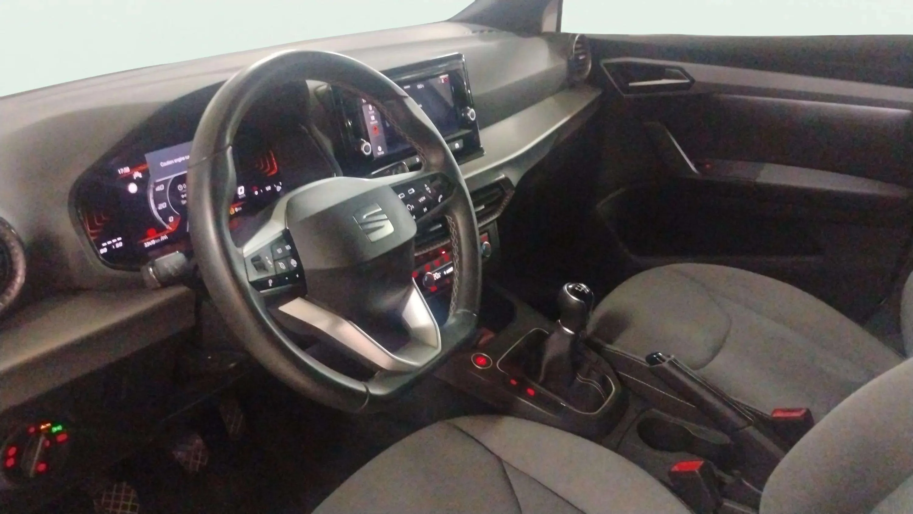 SEAT Ibiza 1.0 TSI Xcellence - foto 6