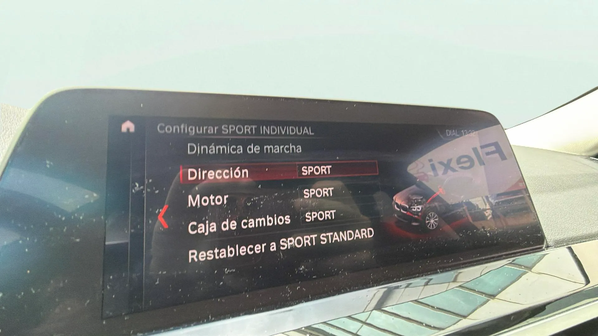 BMW X4 xDrive20d - foto 22