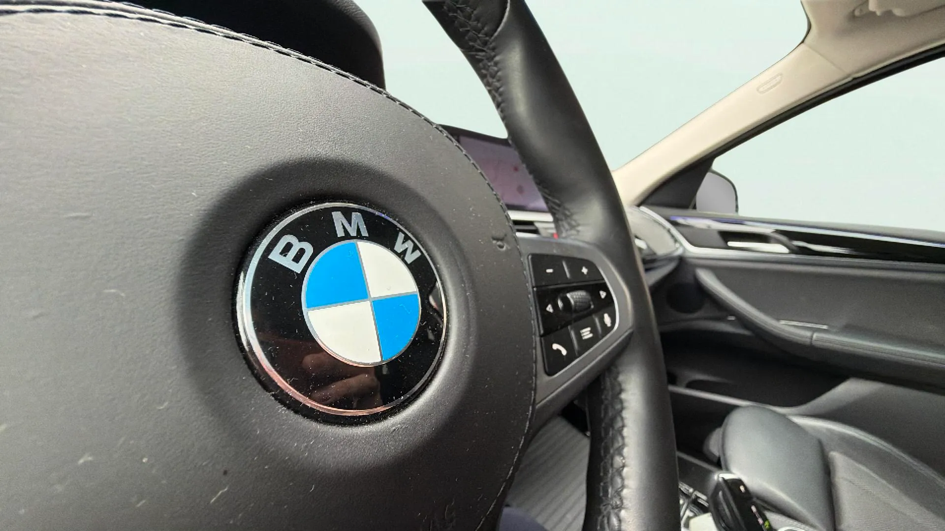 BMW X4 xDrive20d - foto 33
