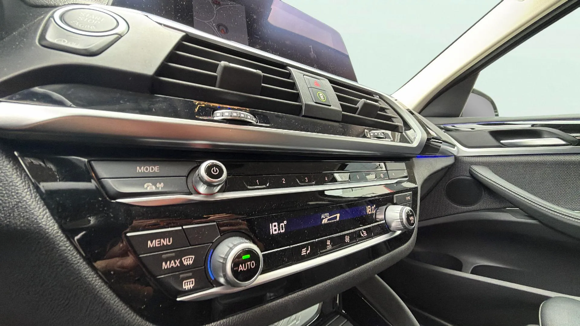 BMW X4 xDrive20d - foto 29