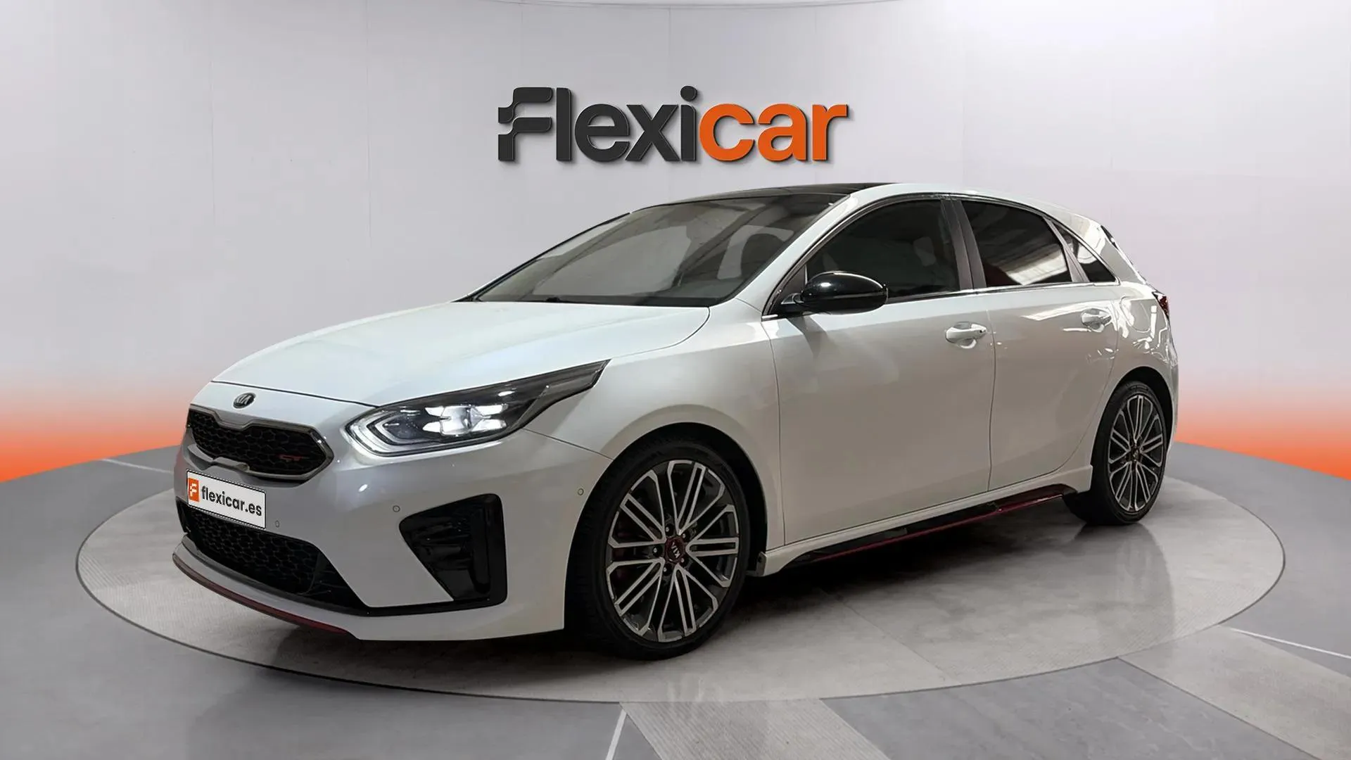 Kia Ceed 1.6 T-GDi GT DCT - foto 3