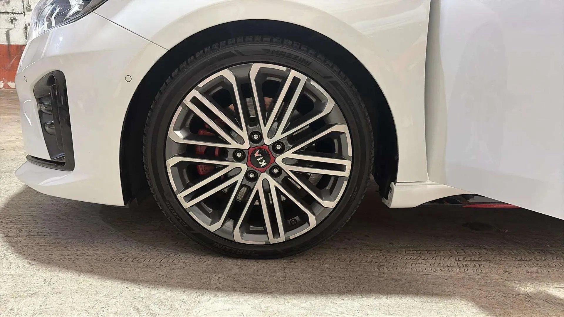 Kia Ceed 1.6 T-GDi GT DCT - foto 28