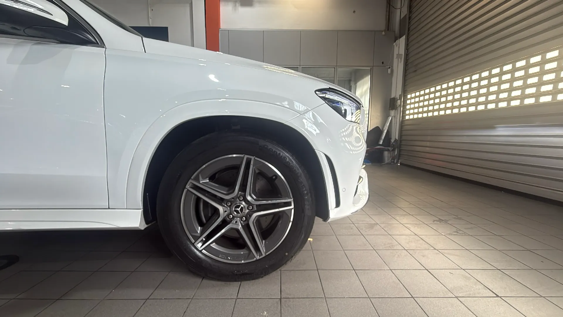 Mercedes-Benz GLE 300 d 4MATIC - foto 17