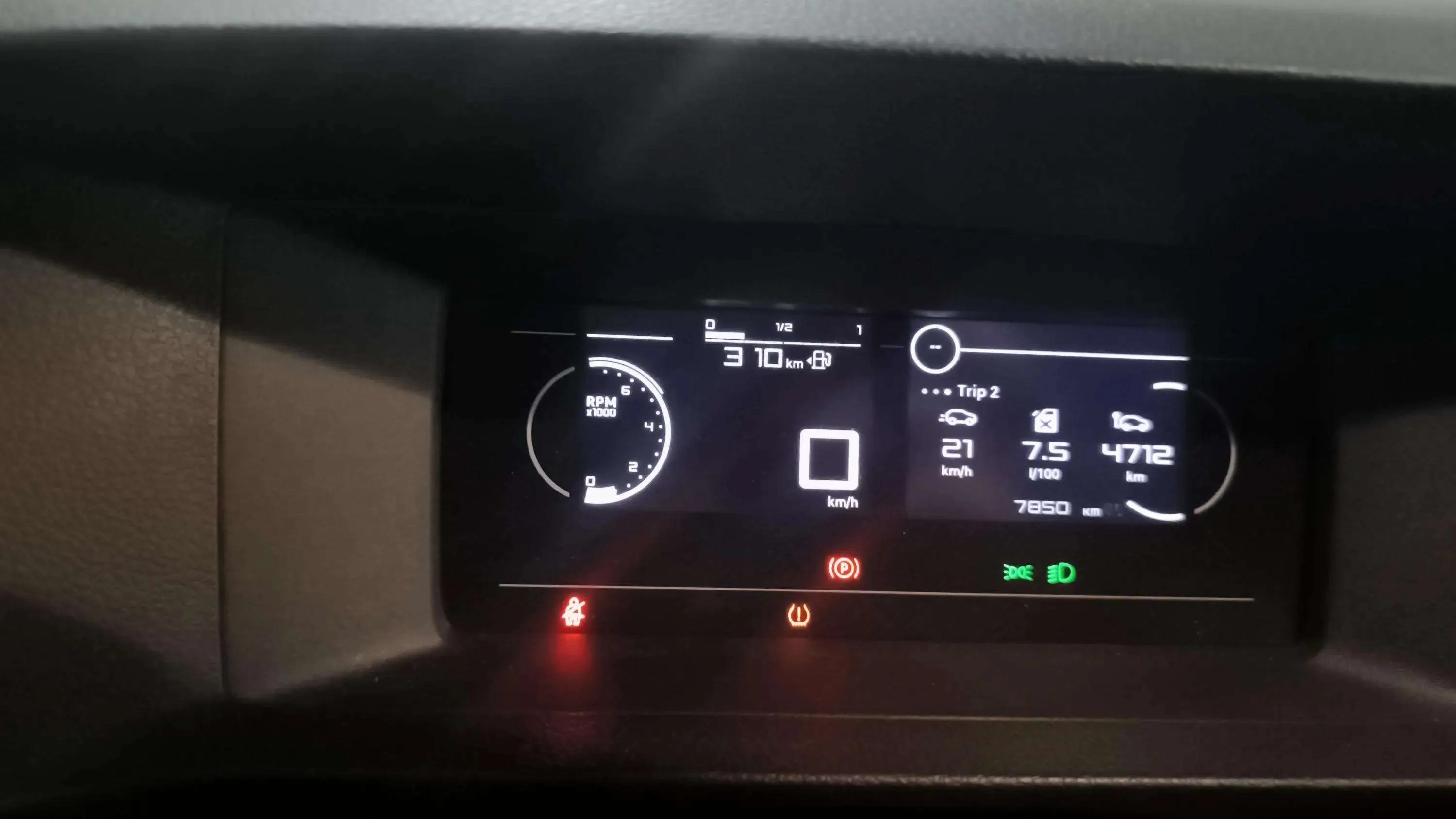 Citroën Jumpy Furgón Talla M BlueHDi 120 - foto 12