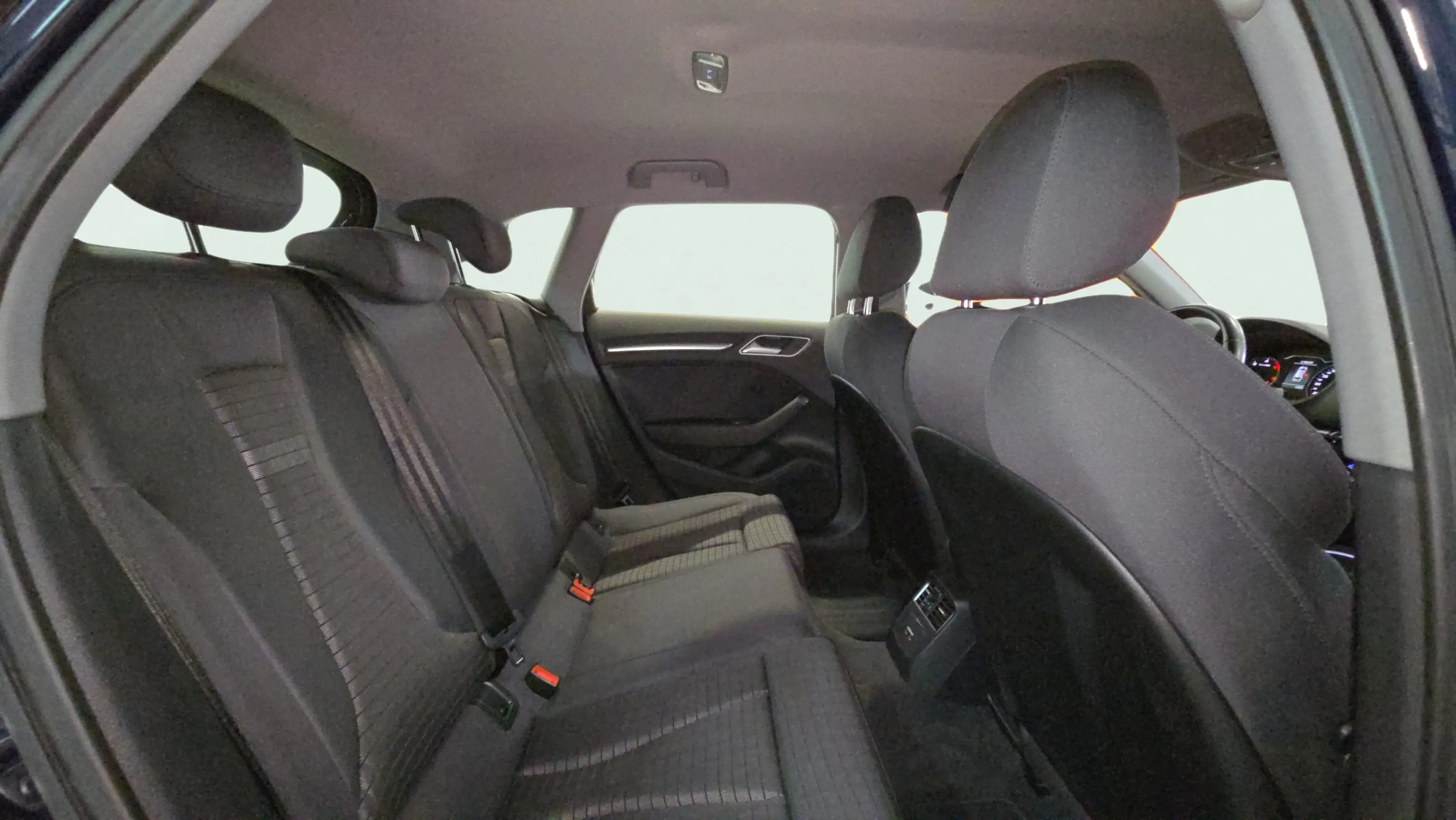 Audi A3 2.0 TDI Sportback - foto 19