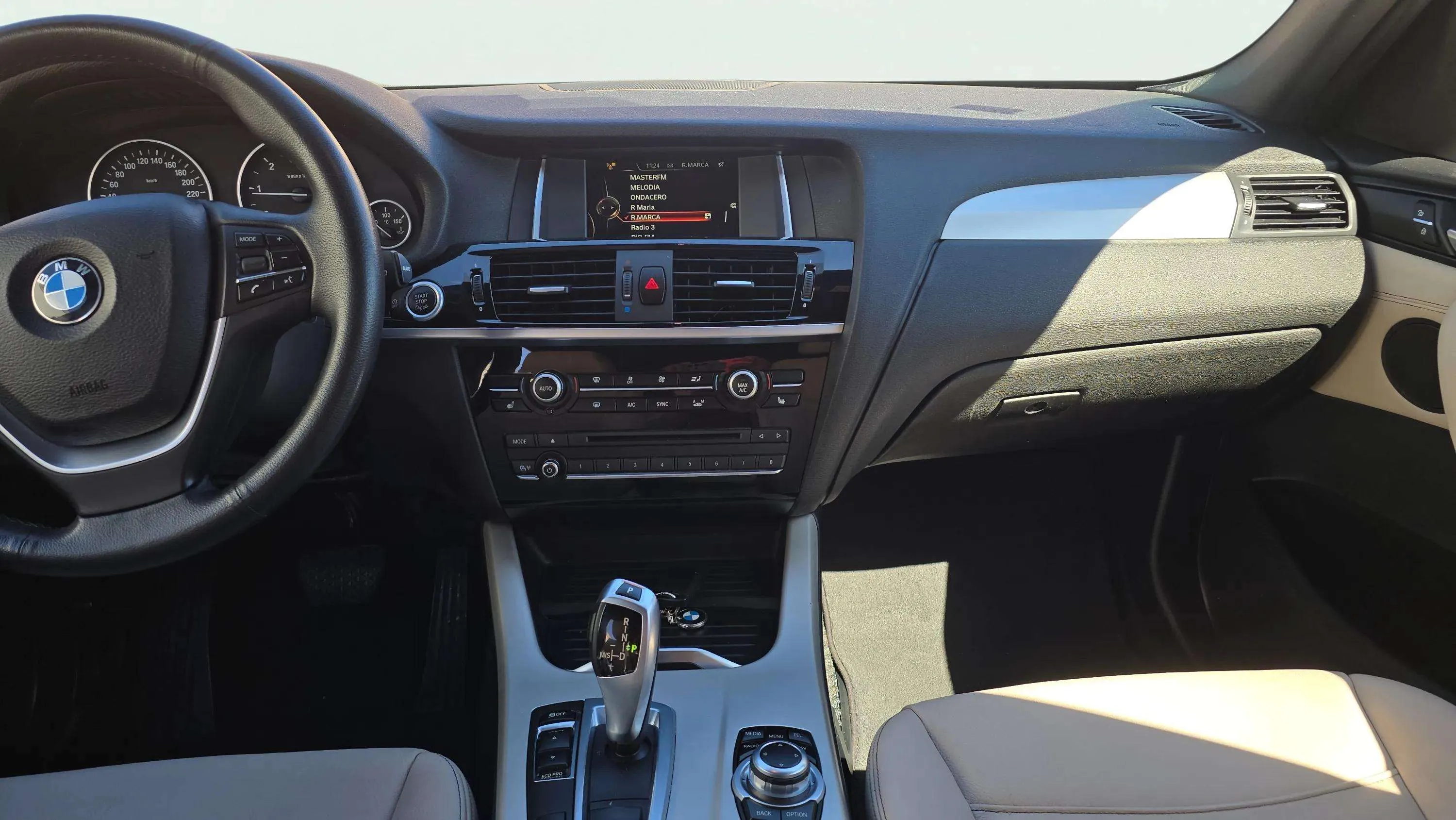 BMW X3 xDrive20d - foto 12