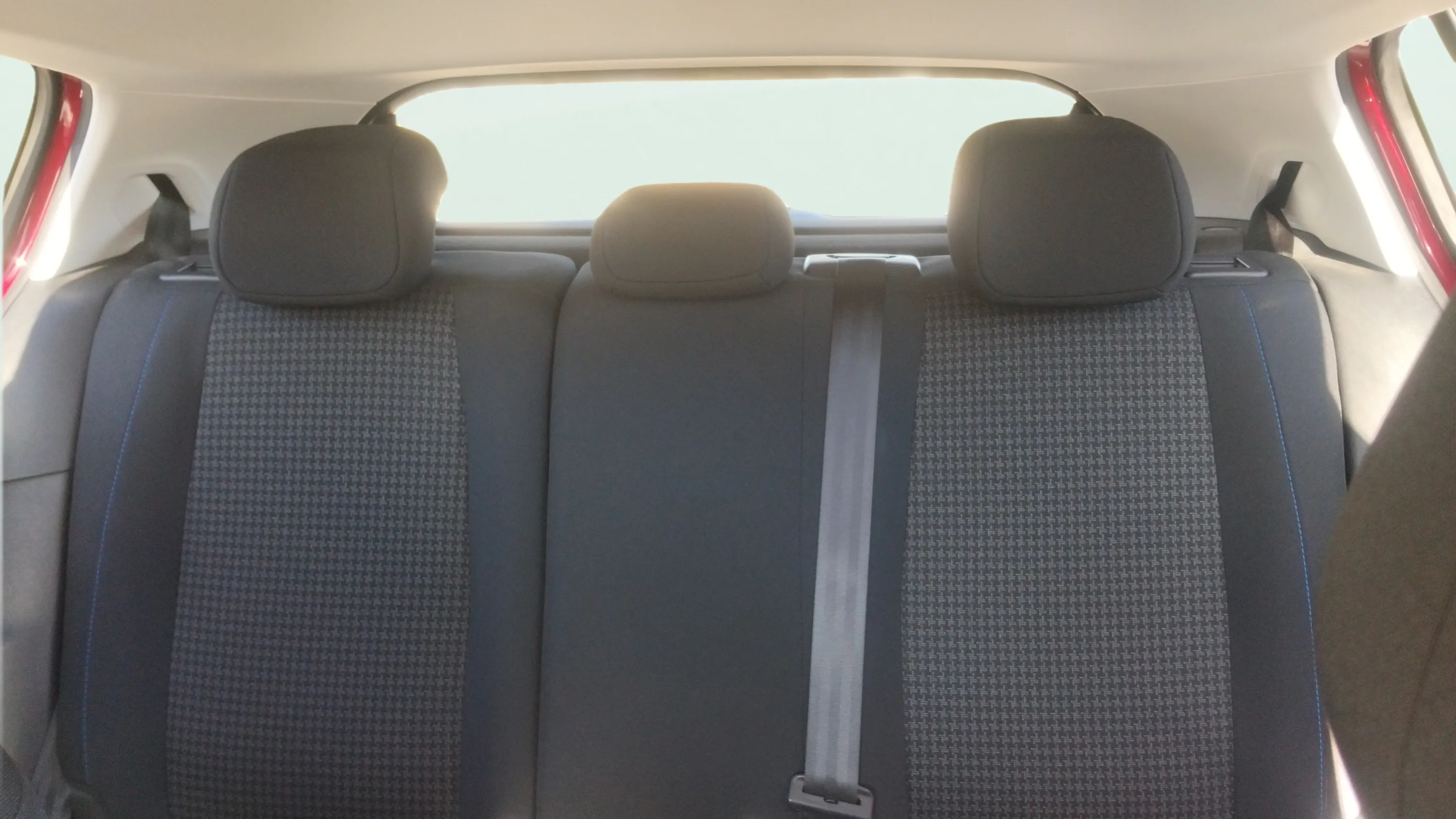 Peugeot 308 Style BlueHDi - foto 12