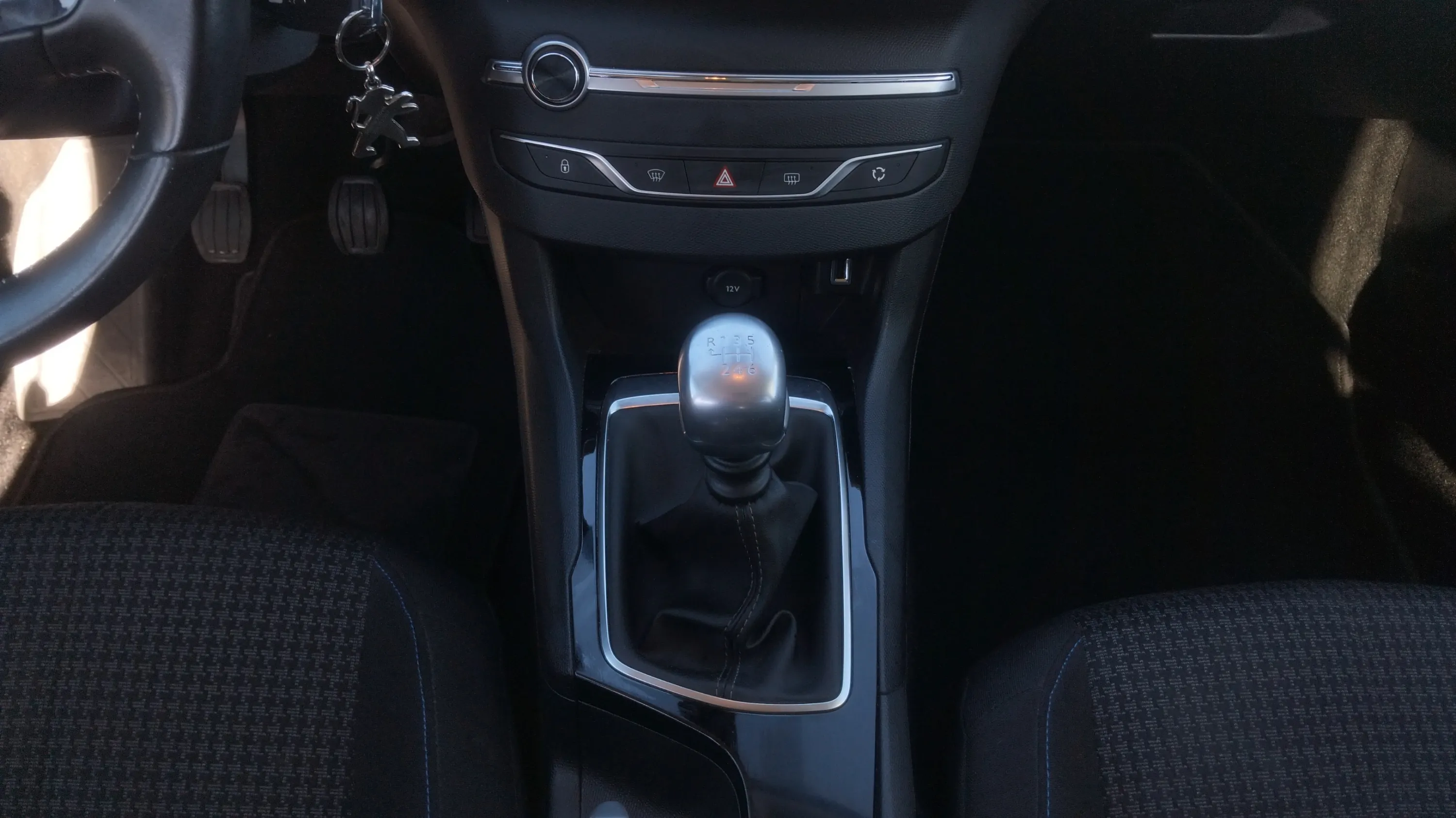 Peugeot 308 Style BlueHDi - foto 16