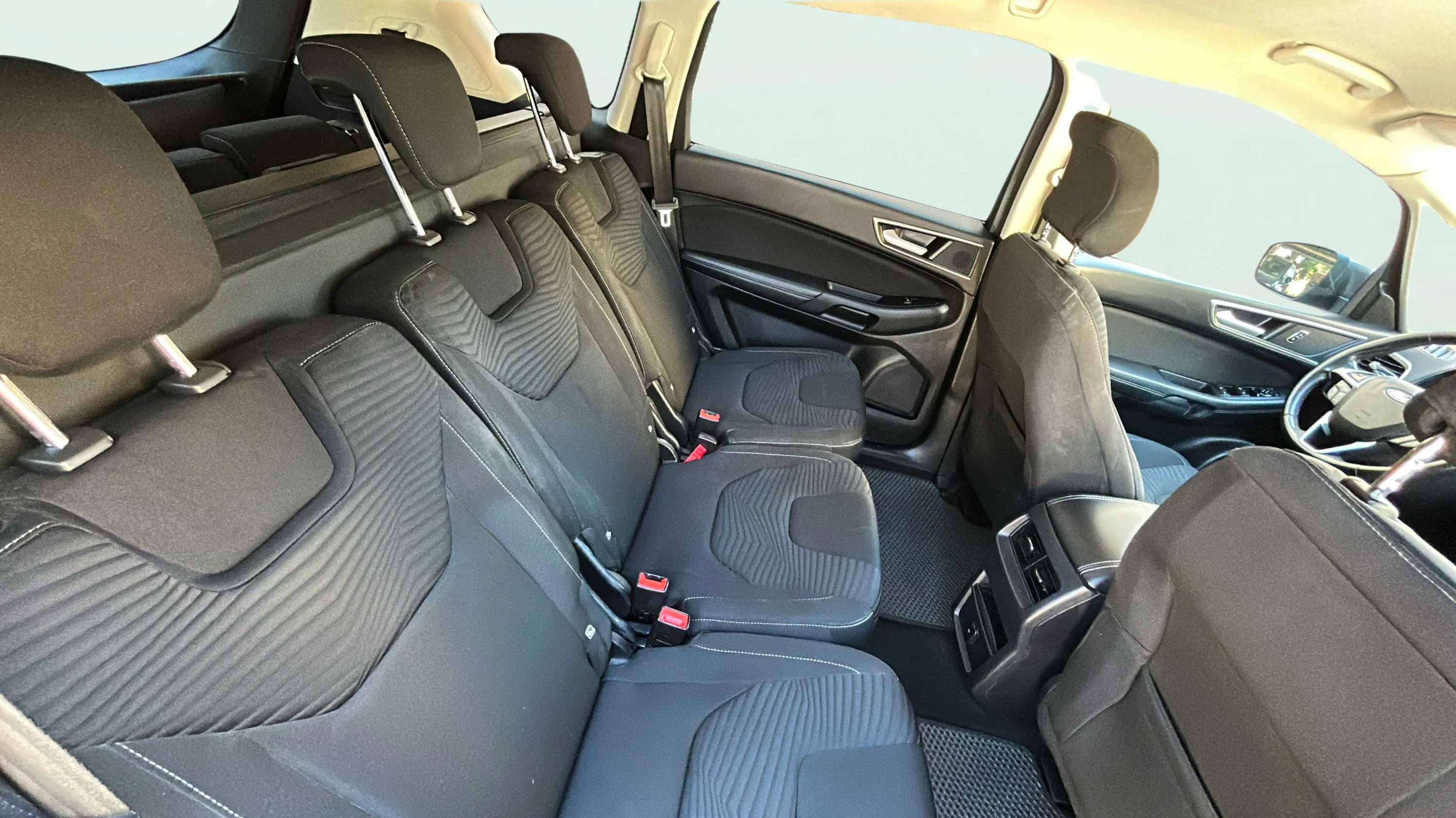 Ford S-Max 2.0 TDCi Trend - foto 15
