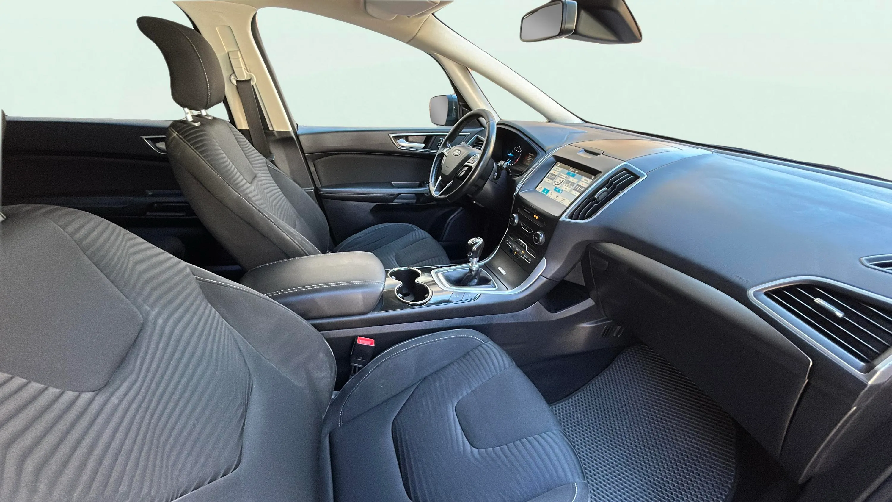 Ford S-Max 2.0 TDCi Trend - foto 14