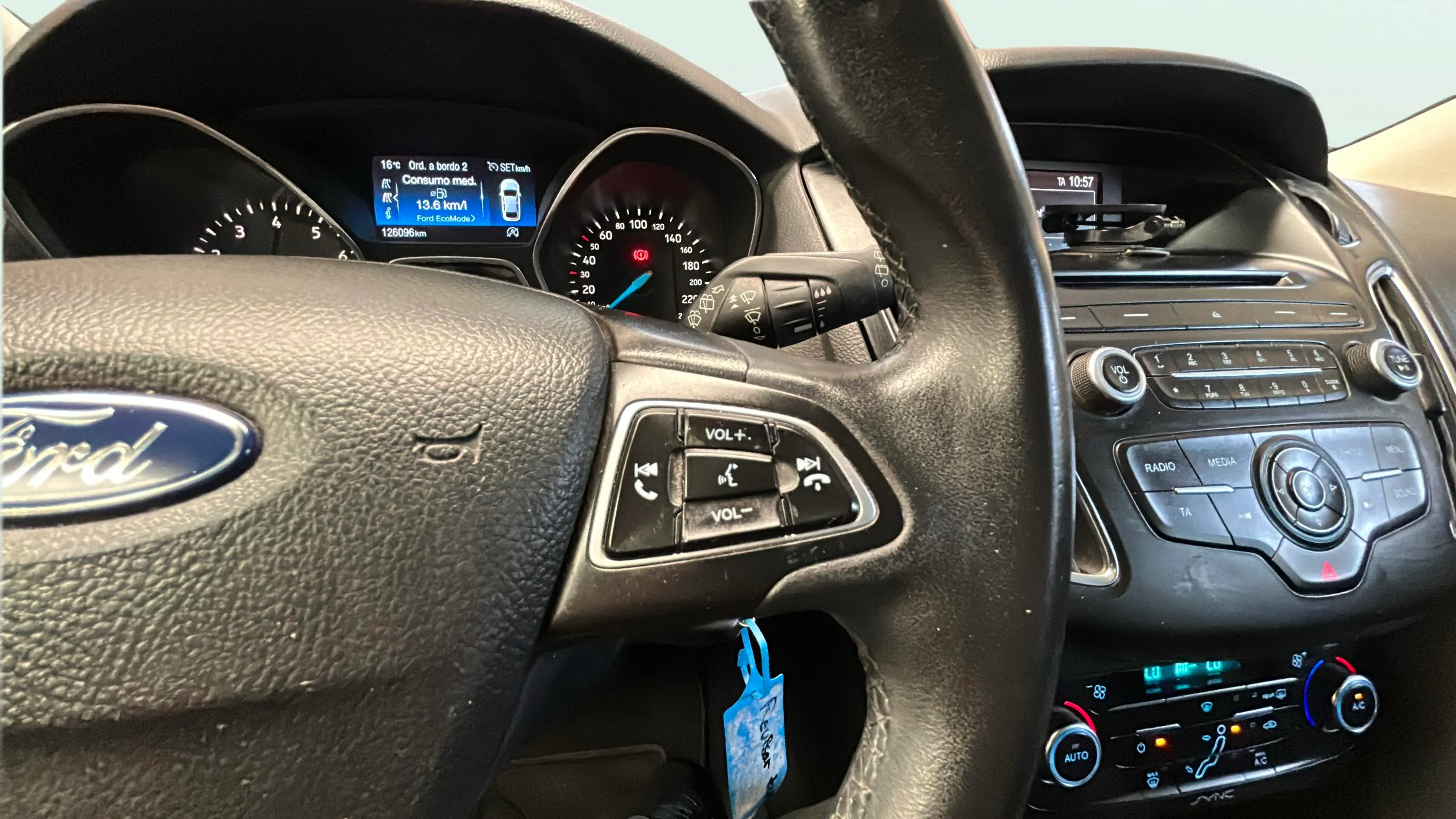 Ford Focus 1.0 EcoBoost Trend Edition - foto 20