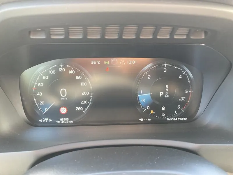 Volvo XC90 2.0 B5 D5 AWD Business Plus - foto 15