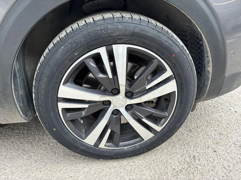 Peugeot 3008 225 eAllure - foto 12