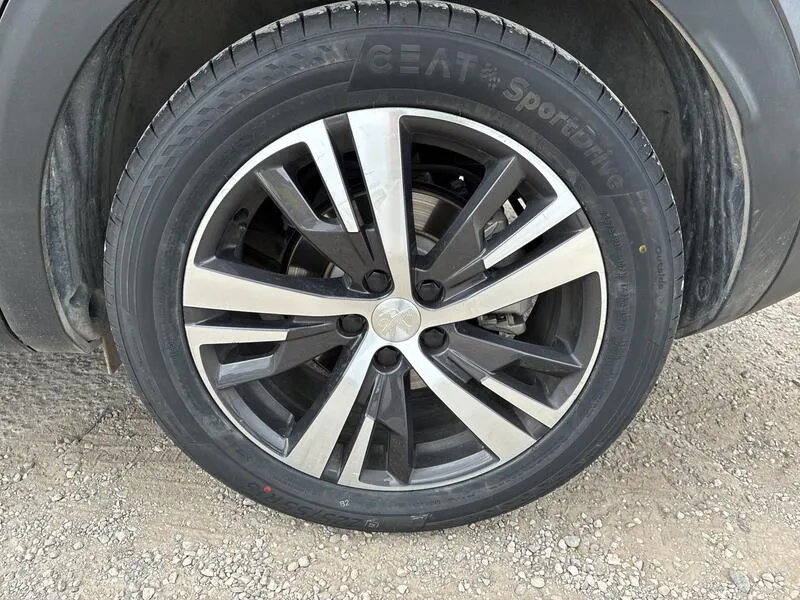 Peugeot 3008 225 eAllure - foto 14