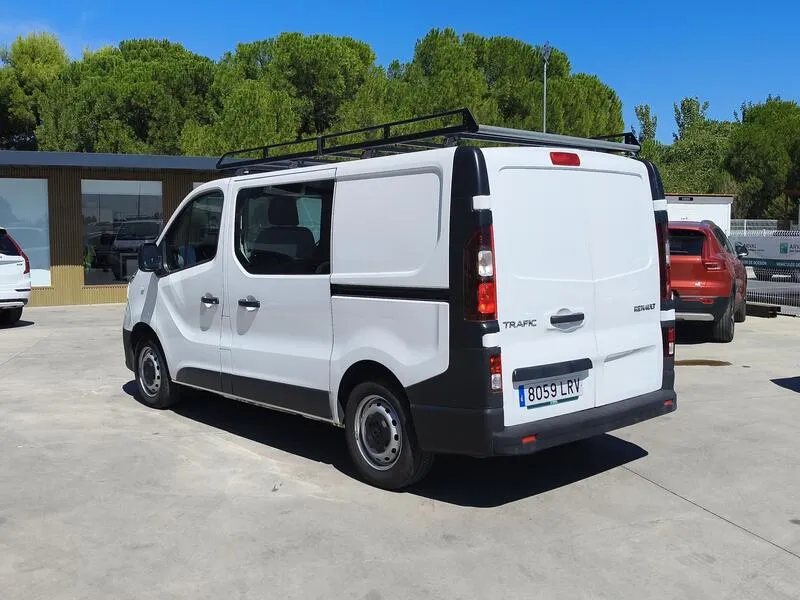 Renault Trafic BluedCi - foto 4