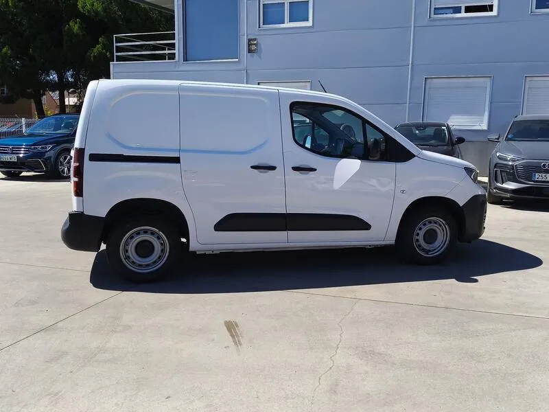 Peugeot Partner Standard BlueHDi - foto 7