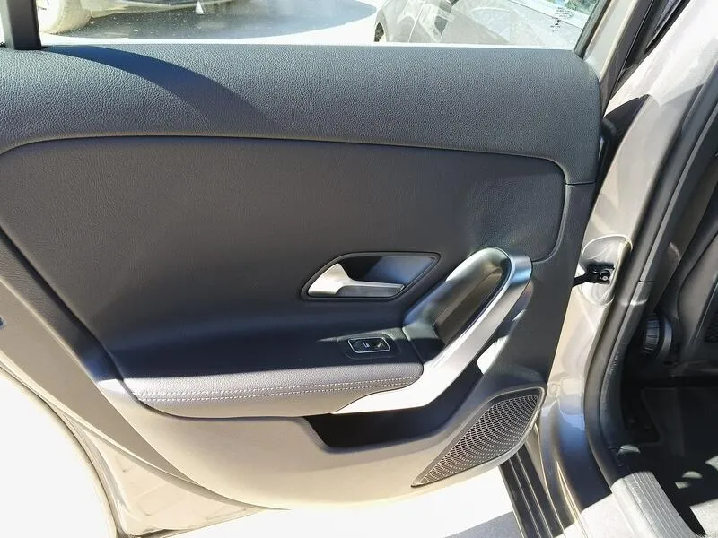 Mercedes-Benz Clase A 180 d - foto 35