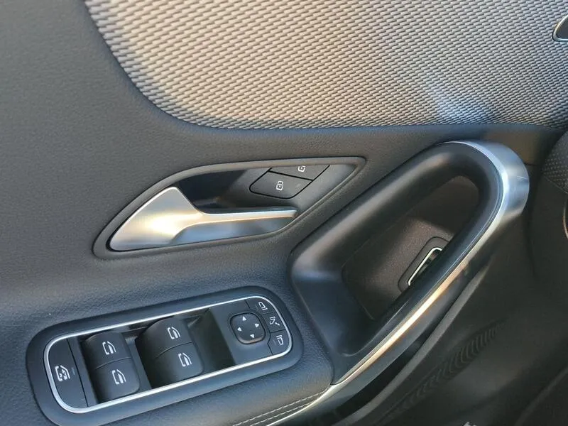 Mercedes-Benz Clase A 180 d - foto 28
