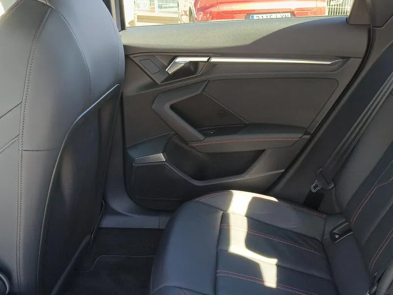 Audi A3 Black line 35 TFSI S tronic - foto 30