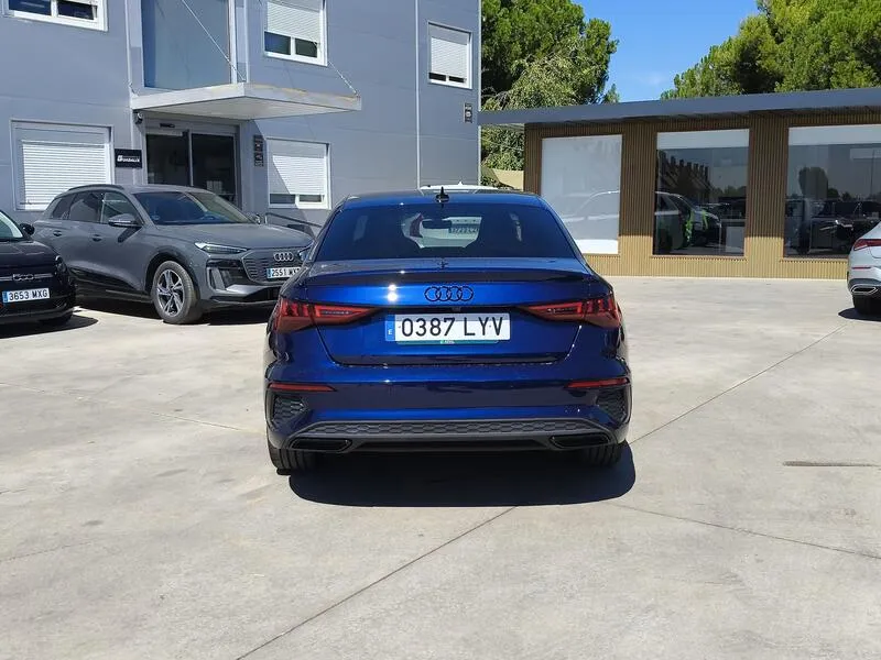 Audi A3 Black line 35 TFSI S tronic - foto 5
