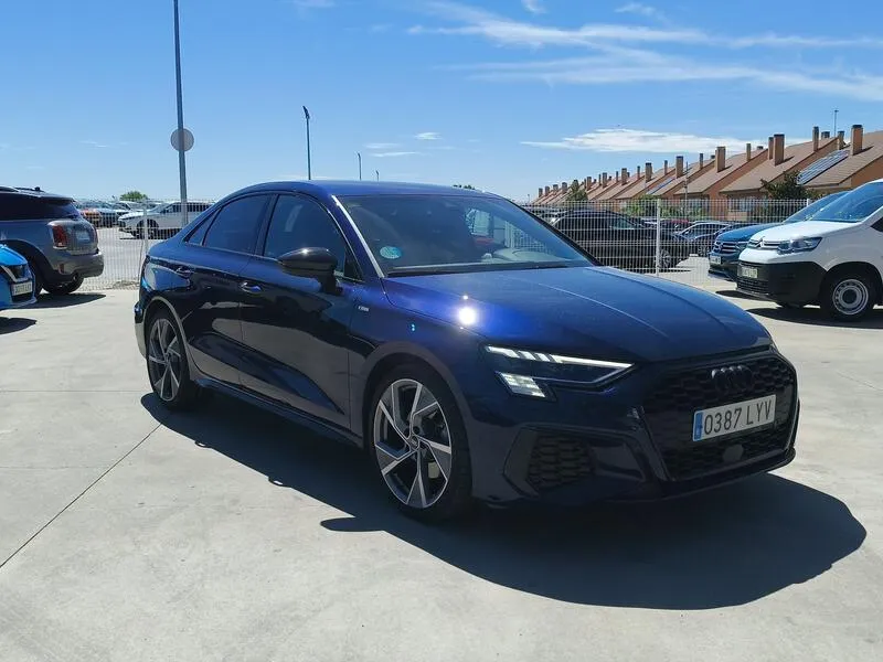 Audi A3 Black line 35 TFSI S tronic - foto 8