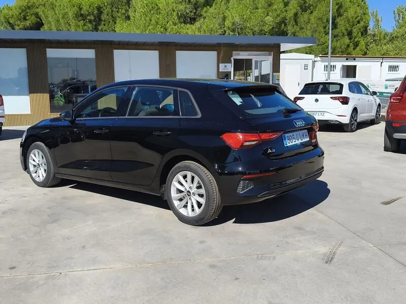 Audi A3 Sportback Advanced 30 TFSI - foto 4