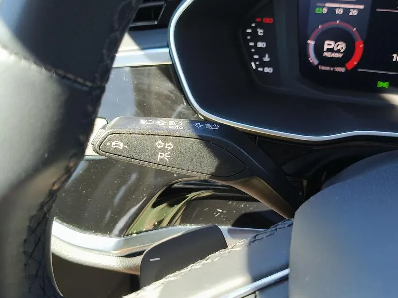 Audi Q3 35 advanced 2.0 TDI - foto 28
