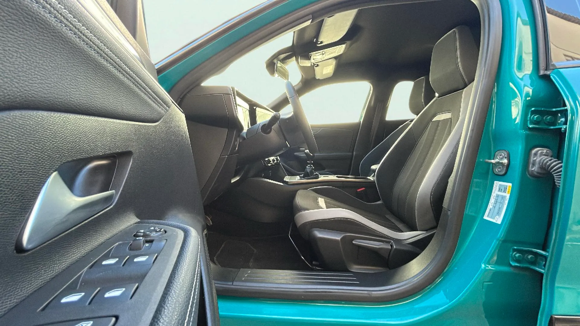 Opel Mokka 1.2 T Basic Edition - foto 14