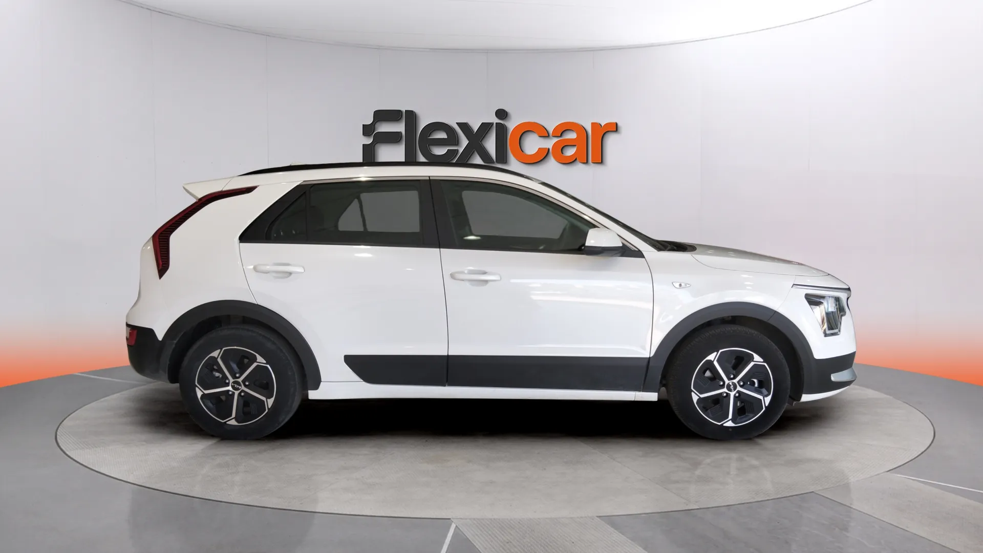 Kia Niro 1.6 GDi HEV Concept - foto 2