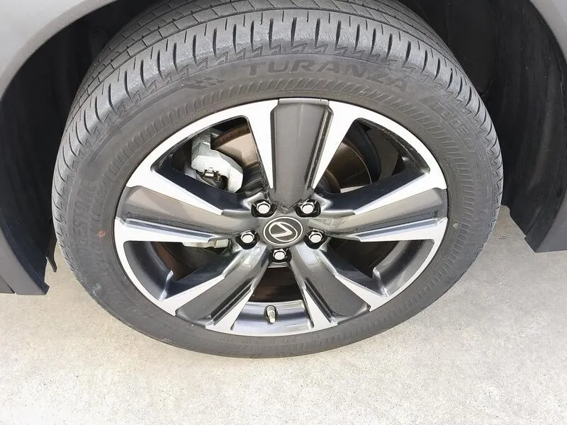 Lexus UX 2.0 250h Premium - foto 42
