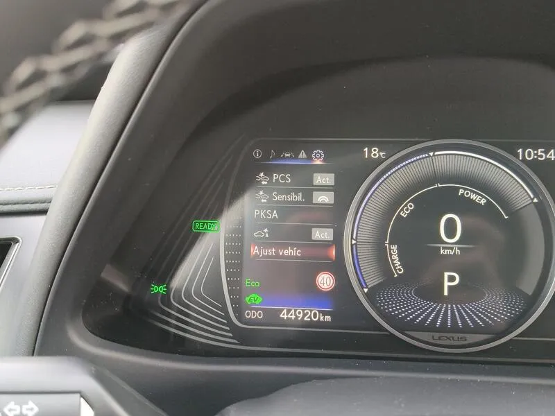 Lexus UX 2.0 250h Premium - foto 16