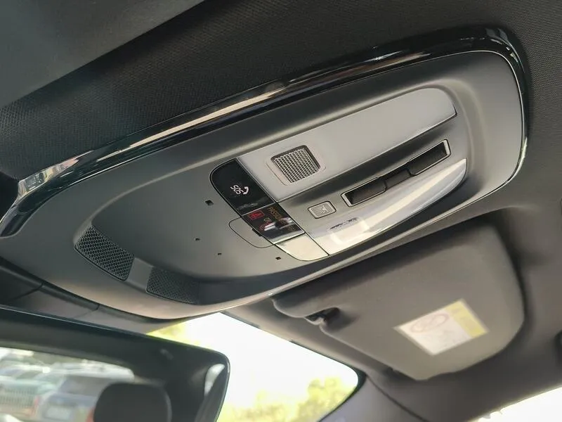 Volvo XC60 2.0 T6 AWD Recharge R-Design - foto 23
