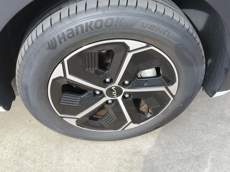 Kia Niro 1.6 GDi PHEV Concept - foto 40