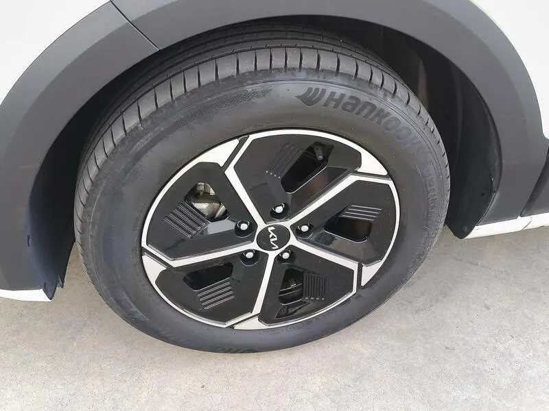Kia Niro 1.6 GDi PHEV Concept - foto 44
