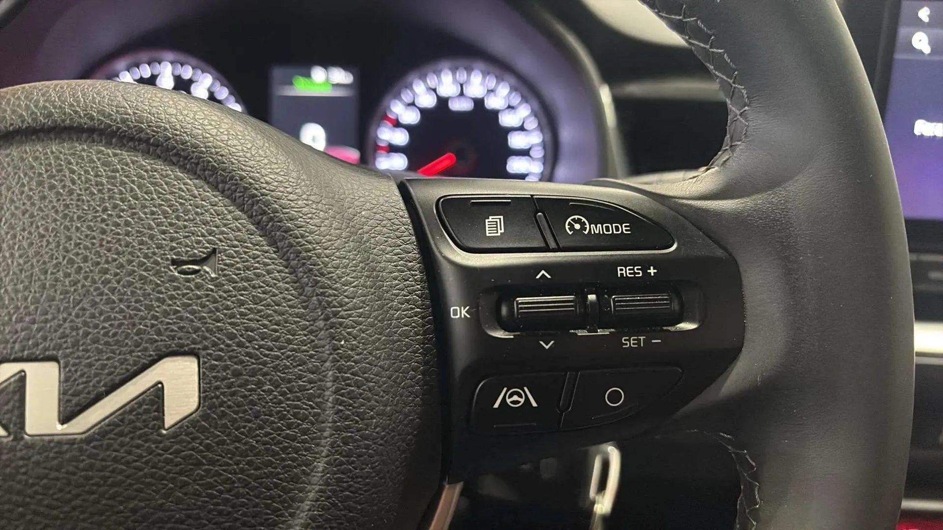 Kia Stonic 1.0 T-GDi MHEV Drive - foto 17