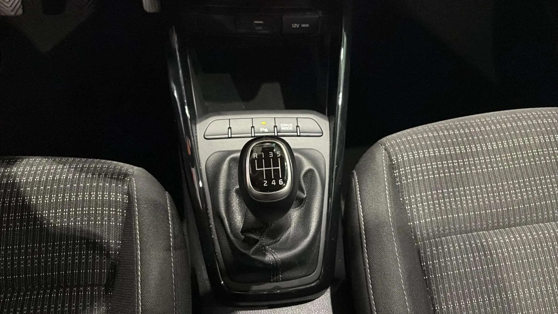 Kia Stonic 1.0 T-GDi MHEV Drive - foto 9
