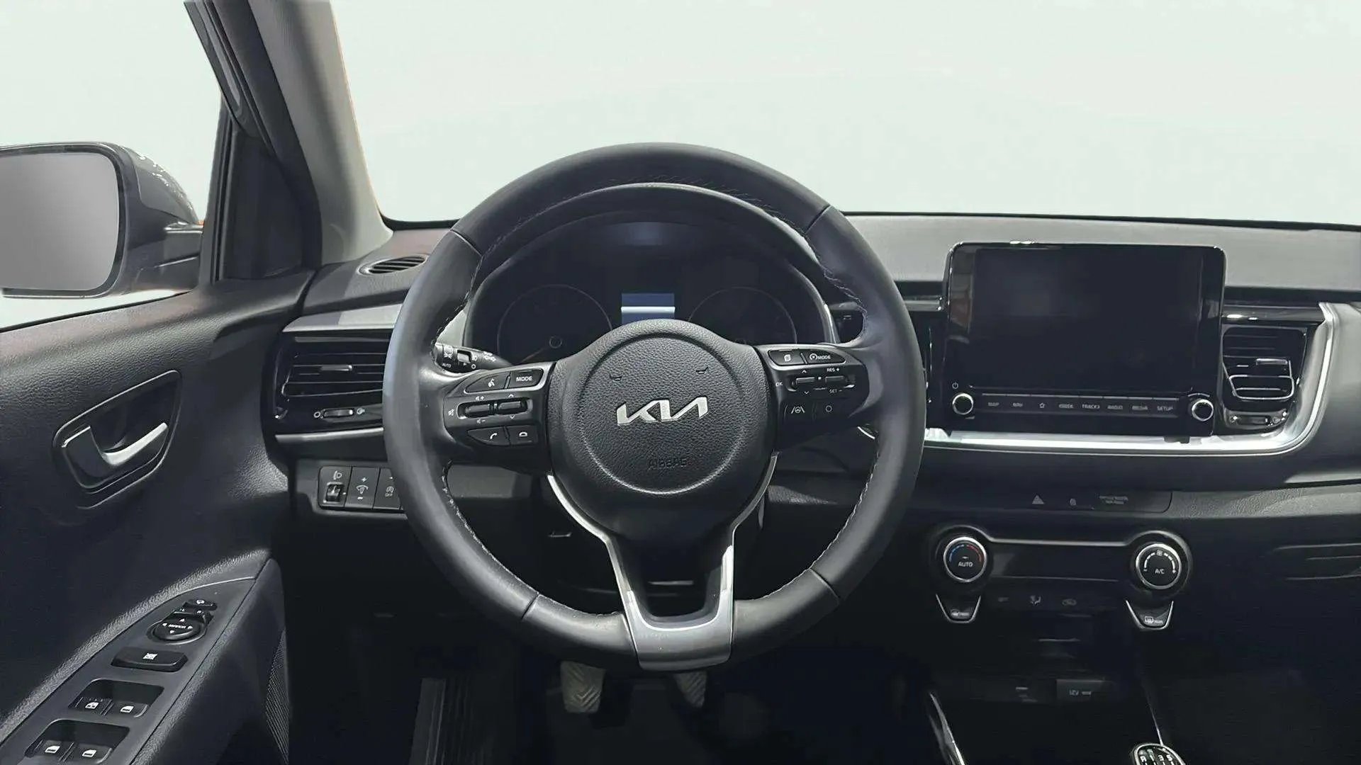 Kia Stonic 1.0 T-GDi MHEV Drive - foto 10